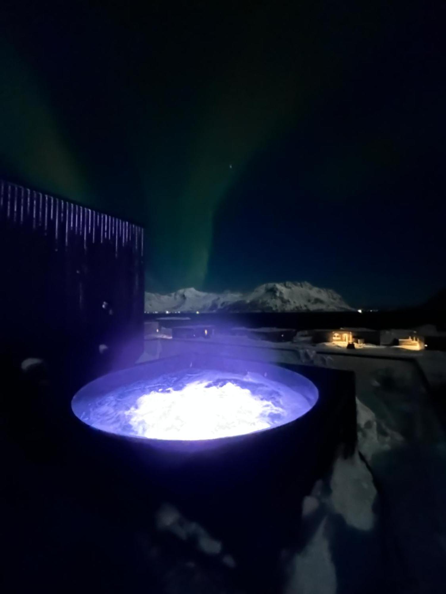 Hoda Cabin - Luxury Lodge With Jacuzzi And Sauna Lyngvaeret Экстерьер фото